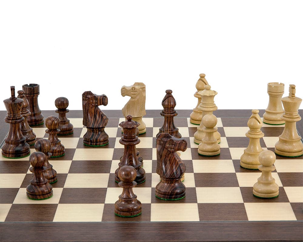 French Knight Montgoy Rosewood Chess Set (Hover Image)
